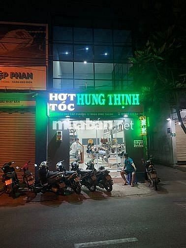 Cần tuyển Nam hớt tóc giỏi, Nữ thợ phụ tóc Nam, lương cao, Bình Thạnh