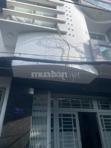 Bán nhà đường Lò Gốm, Phường 9, Quận 6, gần chợ Bình Tây