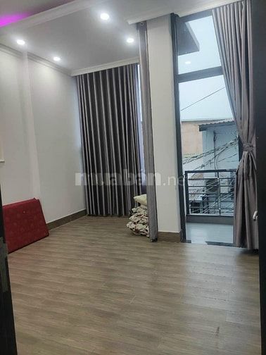 kẹt vốn KD bán gấp nhà ở luôn Nguyễn Thiện Thuật - 63m2 Giá 1,39 Tỷ