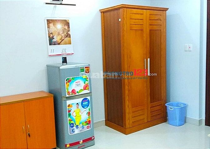 Căn Hộ Mini 1PN.1PK.40M2.Full Nội Thất.Ban Công Lớn.Ngay Thảo Điền Q2 