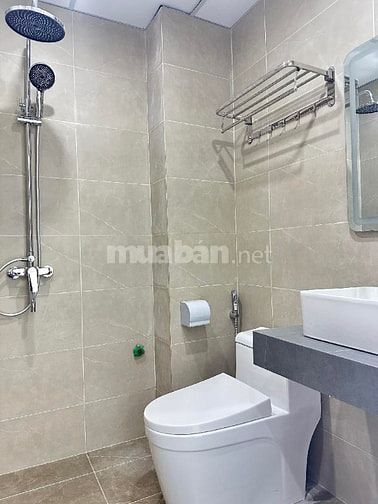 Chính chủ cho thuê cả toà nhà, phân lô khu Chùa Láng, Đống Đa, DT 61m2