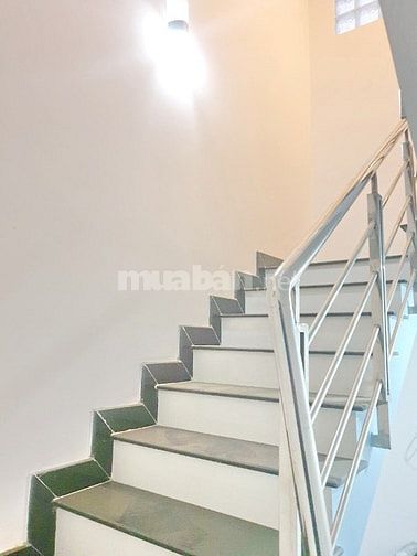 Bán nhà mới 3 lầu mặt tiền đường nhánh 2 Dương Bá Trạc, P1, Quận 8.