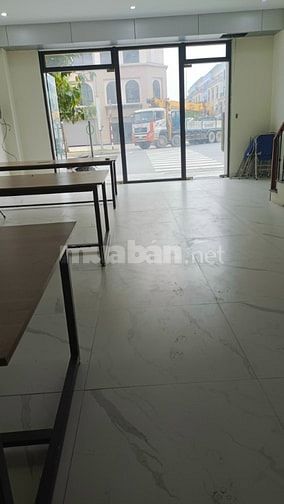 Bán Nhà VHOCP2 - Phố Mặt Đường 35m - BIển Xanh, DT 90m2, MT6m, 5 Tâng,