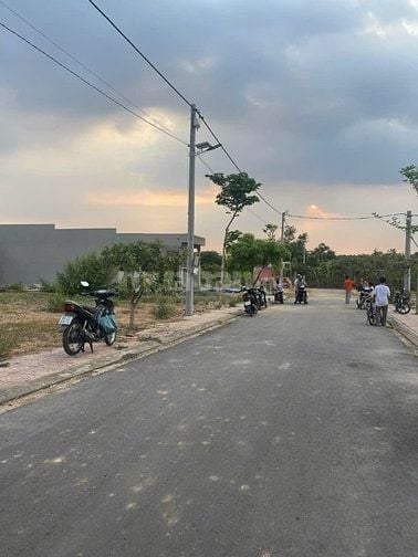 Đất nền sổ riêng thổ cư Bình Minh Trảng Bom Đồng Nai giá bán 1 tỷ 150.