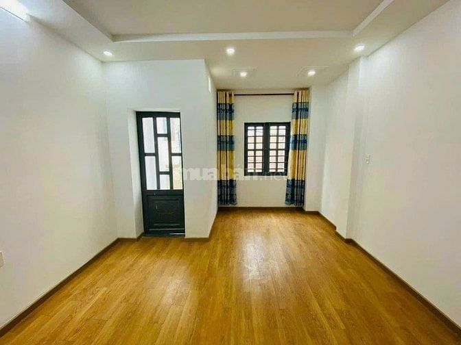 Nhà sổ hồng riêng KDC đường Nguyễn Thị Kiểu 