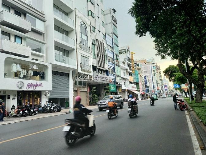 Siêu khan hiếm! Mặt tiền Hai Bà Trưng ngang 8x20m, giá 69 tỷ