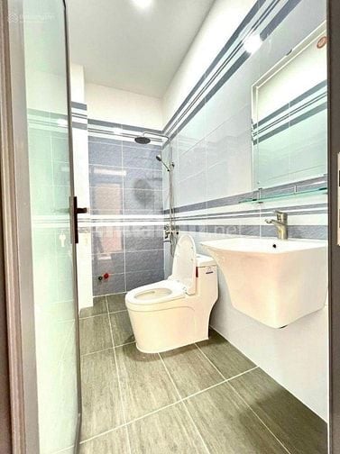 Về quê bán nhà 60m2,940tr,nguyễn sơn,Phú thạnh,tân phú,Hùng 0775069709