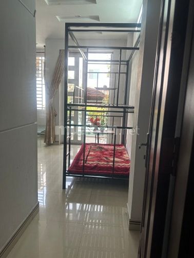 KTX mới 100% Sinh viên NỮ 1.6 và 1.8 trd cách đại học Kinh tế UEH 200m