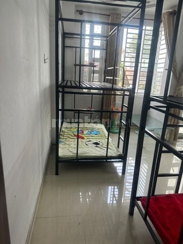 KTX mới 100% Sinh viên NỮ 1.6 và 1.8 trd cách đại học Kinh tế UEH 200m