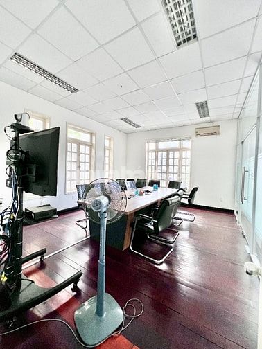 Tòa Nhà Văn Phòng Thảo Điền - Q.2