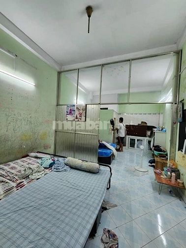 Mặt tiền âu dương lân p2q8 75m2 đất 2 lầu st giá tốt vị trí đẹp