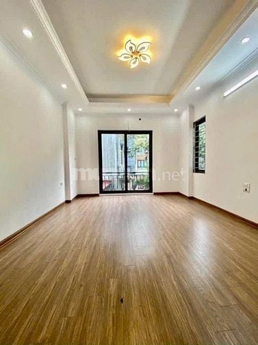 Nhà mới 5 Tầng 30m2* 6.15 tỷ Phố An Trạch 2-Phuòng Quốc Tử Giám 