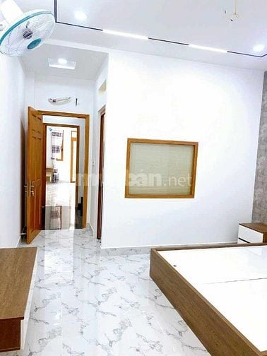 Bán nhà Tân Phú đường Tân Thành giáp Tân Bình 5,4 X 17m 3L mua bán tốt