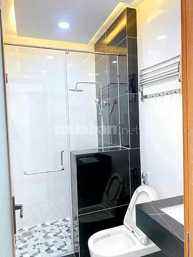 Bán nhà Tân Phú đường Tân Thành giáp Tân Bình 5,4 X 17m 3L mua bán tốt