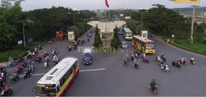 KẸT TIỀN BÁN ĐẤT MẶT TIỀN ĐƯỜNG HÙNG VƯƠNG CACH KCN PHƯỚC ĐÔNG 500M