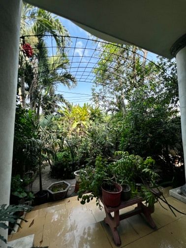 Biệt thự mặt tiền, đất gần 2000m2 có xưởng sản xuất. 100% thổ cư 