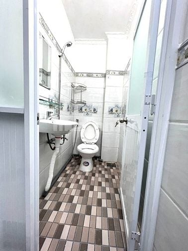 HH 50 TRIỆU - NHÀ 16M2 - 2 LẦU - KHU VIP Q1 - GIÁ RẺ MỀM CHỈ 2,68 TỶ