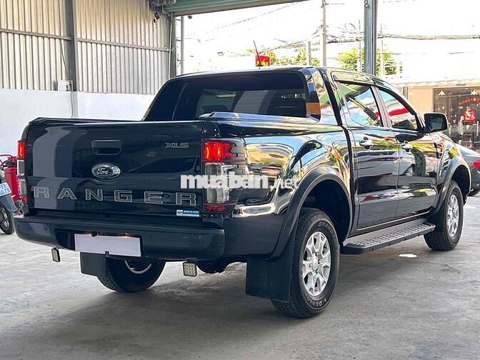 Ford Ranger 2022 XLS số sàn - 19000 km
