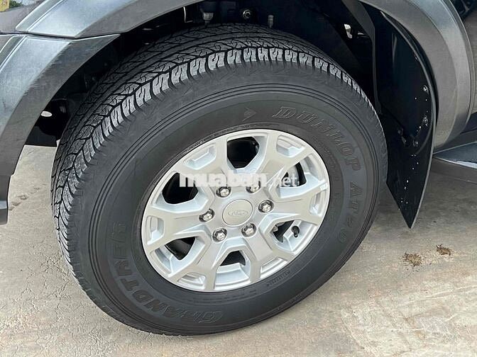 Ford Ranger 2022 XLS số sàn - 19000 km