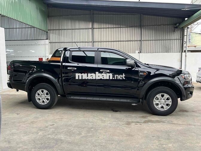 Ford Ranger 2022 XLS số sàn - 19000 km