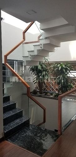 Bán biệt thự 7x19,5m 2 lầu 4 pn 5 toilét Kdc ấp 5 Phong Phú Bc