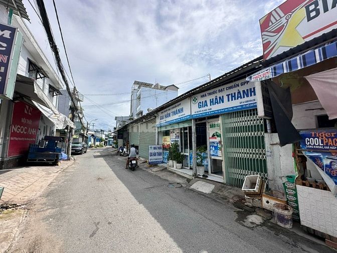 CƠ HỘI ĐẦU TƯ VÀNG - BÁN NHÀ MẶT TIỀN ĐƯỜNG THỚI TAM THÔN 11B, HÓC MÔN