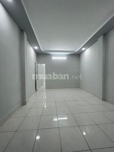 Nhà vào ở liền đường Kha Vạn Cân 38,5m2, SHR, gần Vòng Xoay PVĐ 1ty150