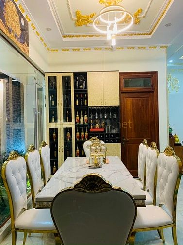 BÁN CĂN VILLA PHONG CÁCH HOÀNG GIA ở  TP. ĐÀ LẠT SIÊU ĐẸP, SIÊU SANG 