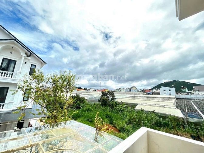BÁN CĂN VILLA PHONG CÁCH HOÀNG GIA ở  TP. ĐÀ LẠT SIÊU ĐẸP, SIÊU SANG 