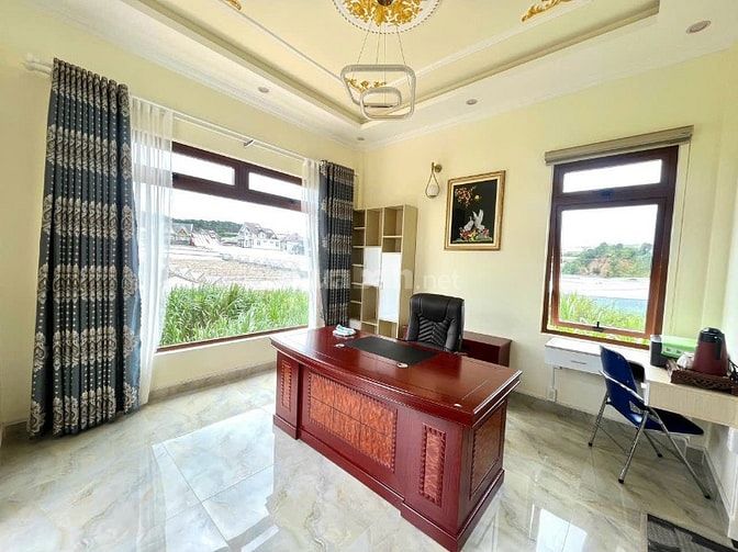 BÁN CĂN VILLA PHONG CÁCH HOÀNG GIA ở  TP. ĐÀ LẠT SIÊU ĐẸP, SIÊU SANG 