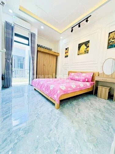 Sang nhà mới hoàn công 2019 đường Nguyên Hồng 53,7m2/ 1T1L/ giá 2,74tỷ