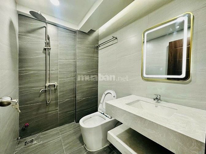 ĐỊNH CƯ GẤP, CHÍNH CHỦ RA GẤP NHÀ SIÊU HIẾM HUỲNH TỊNH CỦA P.8, Q3