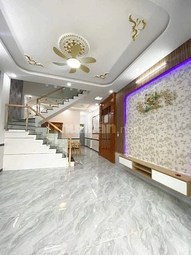 Chủ kẹt tiền bán nhà Đường số 36 Linh Đông, Thủ Đức .Giá 2 tỷ 950