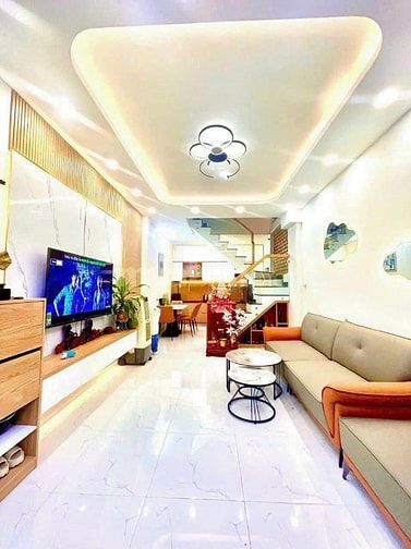 🏦Đi định cư cần gấp bán nhà Trần Quang Diệu, P14, Q3, 76m2 giá 3tỷ340