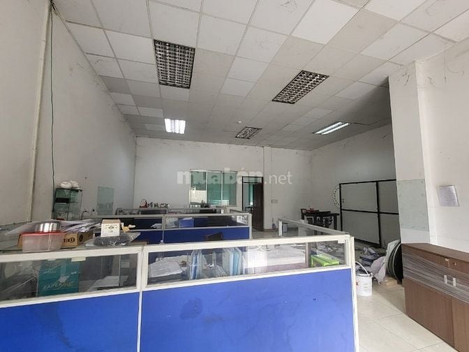 Cho thuê Xưởng Tân Uyên DT: 2200m2 ,Gía :130 triệu/tháng ,PCCC tự đông