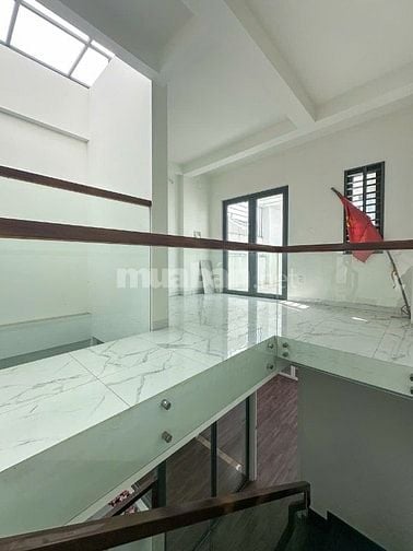 GIẢM GIÁ BÁN GẤP VUÔNG VỨC Hẻm Xe Hơi 13 TỶ - DT 65,2m2