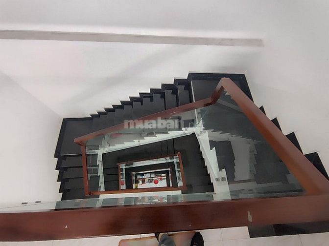 Bán nhà mới Lý Chiêu Hoàng nối dài DTSD 240m2