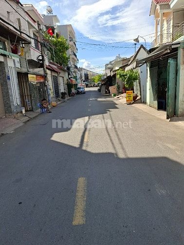Bán nhà hẽm 6,5m giá rẻ nhất khu  an phú đông quận 12