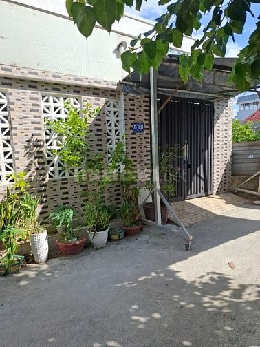 Bán nhà hẽm 6,5m giá rẻ nhất khu  an phú đông quận 12