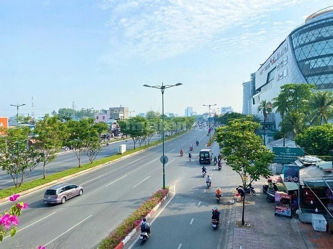 Bán đất kế GIGAMALL_Hiệp Bình Chánh_Thủ Đức 12x26 giá 74tr/m2