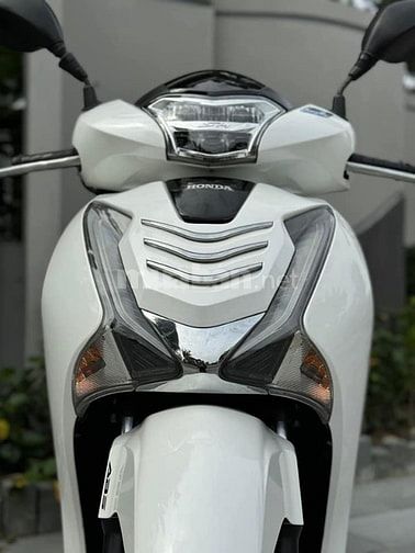 Honda Sh 150 abs 2019 mẫu củ, màu trắng còn mới - có hỗ trợ trả góp