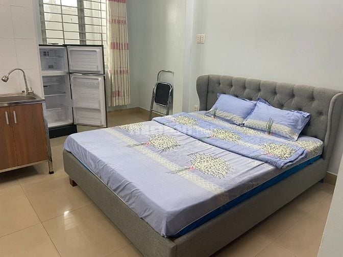 Cho thuê CHDV 25-30m2 nội thất cao cấp, ban công mặt tiền Trần T Nghỉ