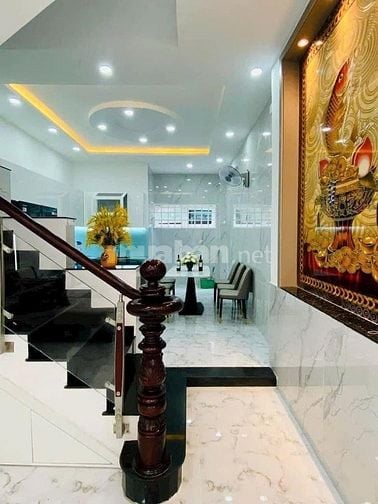 NHÀ SIÊU ĐẸP  Lê Quang Định, Bình Thạnh 42m2. Hợp đồng thuê 10tr/thang