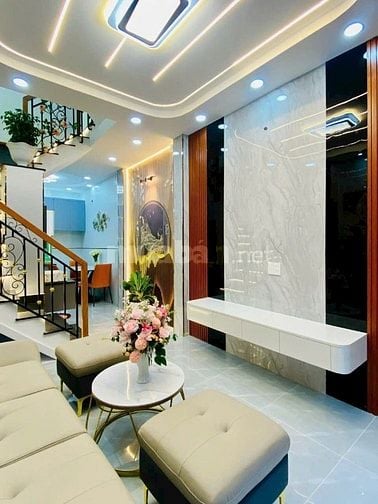 Bán gấp nhà 56m2 Bàu Cát 3. Phường 14. Tân Bình. Giá 2 tỷ 890. Bớt lộc