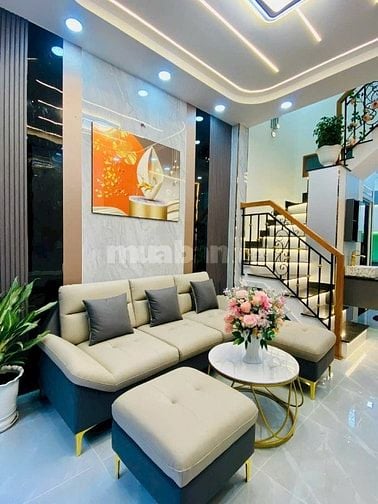 Bán gấp nhà 56m2 Bàu Cát 3. Phường 14. Tân Bình. Giá 2 tỷ 890. Bớt lộc