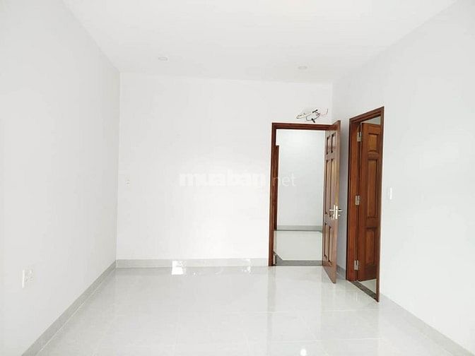 Thu hồi vốn bán gấp nhà Tô Hiến Thành Q.10 60m2/990tr, Shr bao phí 