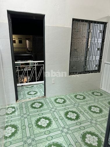 Bán Chung cư,sổ đỏ,sát chợ Hòa Cường,43m2,giá:1,1 tỷ