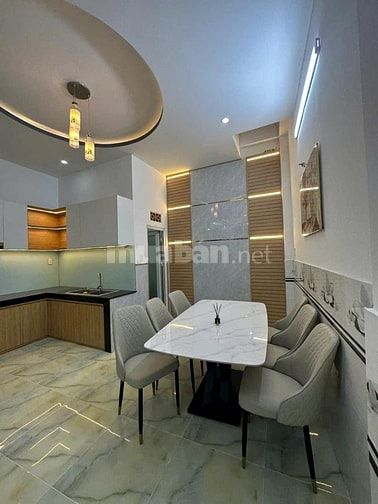 Bán nhà ở đường Lý Chiêu Hoàng, phường 10, quận 6, giá 3 tỷ 130 triệu