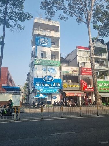 Hàng hiếm - giá rẻ! Tòa nhà MT Hồ Bá Kiện, Q. 10 - 7x25m - hầm 7 tầng 