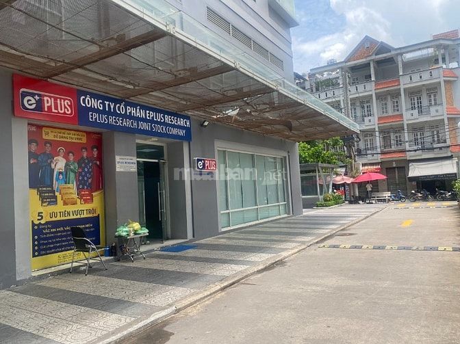 Cho thuê căn shophouse chung cư Carillon 1, trệt 347m2, lầu 375m2